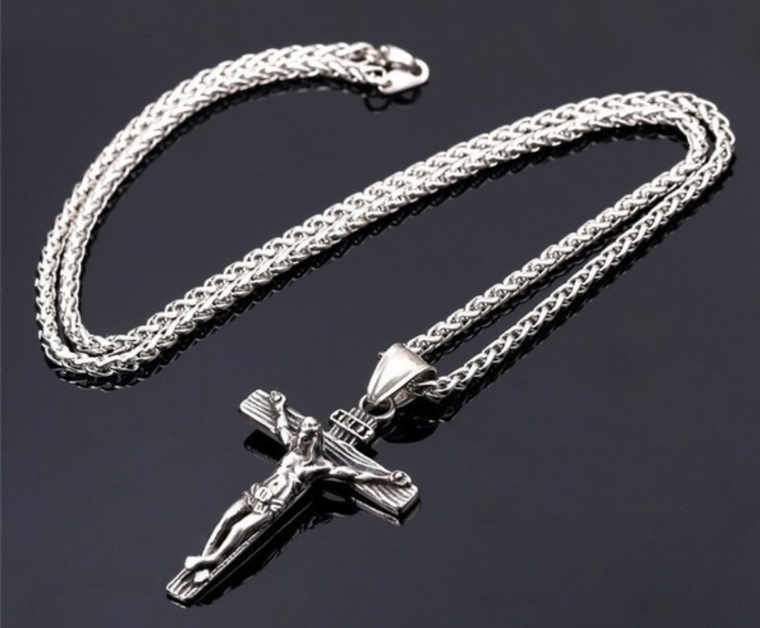 Vintage Jesus Christ On the Cross necklace. Silver tone