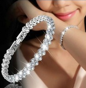 The "I Love You" heart-shaped tennis bracelet.