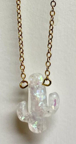 “Sweet Cactus.” Iridescent cactus necklace on gold tone chain