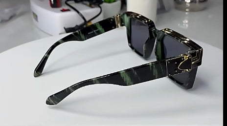 The “Millionaire” Sunglasses in Seaweed